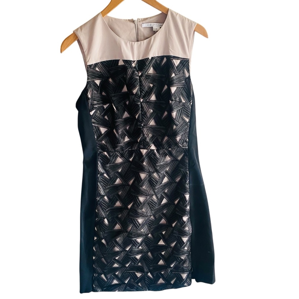 Diane von Furstenberg Reona Embroidered Dress - Picture 5 of 10